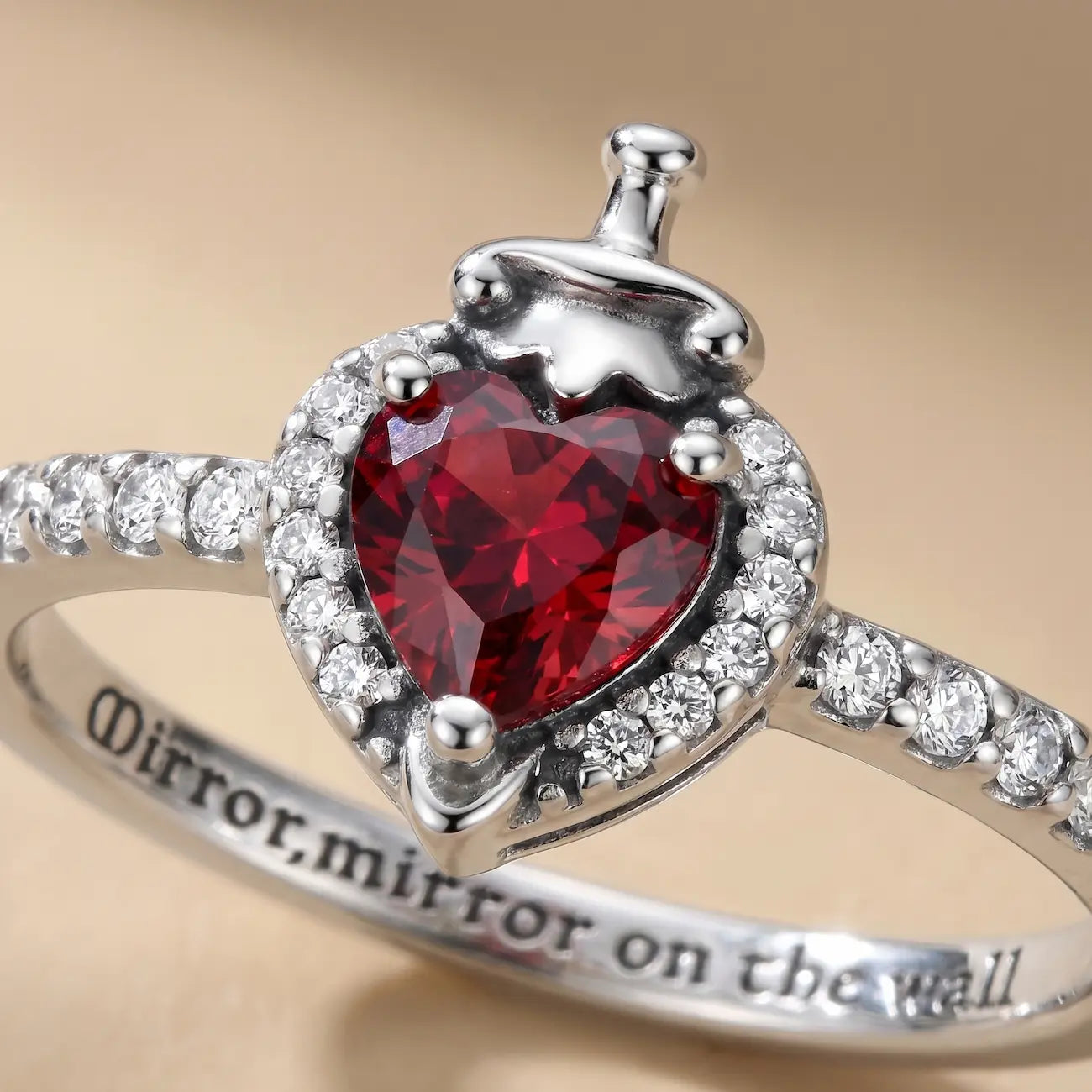 Kandelya Encanto